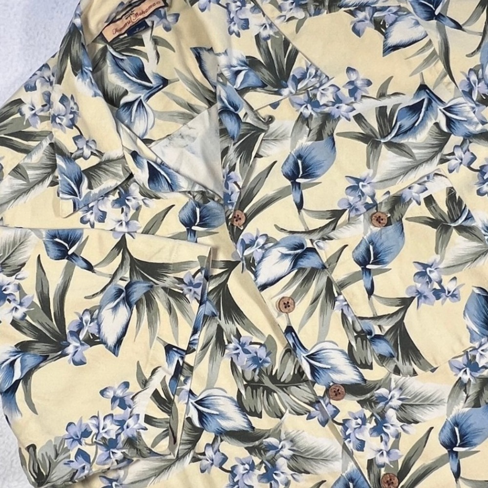Tommy Bahama Mens Silk Button Down Shirt M Tropical Coastal Stylish Resort Beach